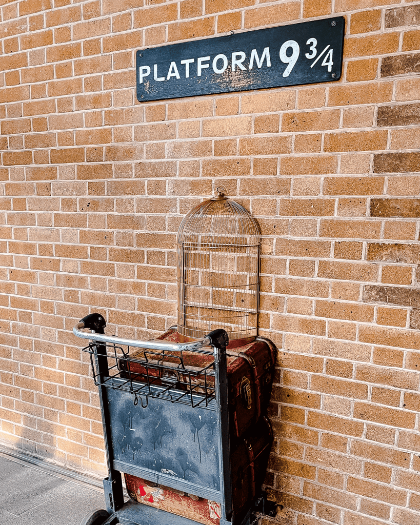 Andén 9 y 3/4 estación Harry Potter